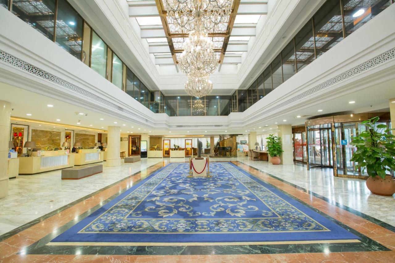 Guilin Ronghu Hotel Extérieur photo