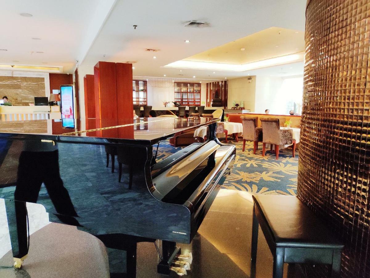 Guilin Ronghu Hotel Extérieur photo